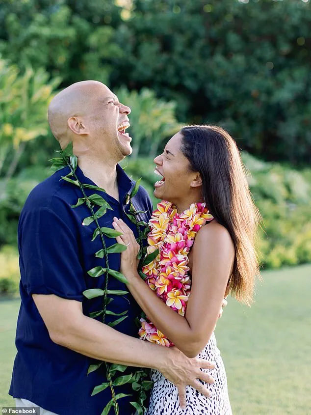 New Jersey Senator Cory Booker Proposes to Girlfriend Alexis Lewis, Sparking Reactions in Political and Celebrity Circles and Shedding Light on His Private Life