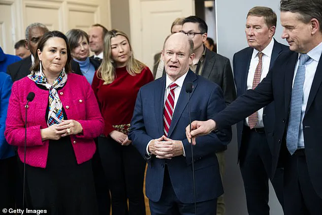 Trump Threatens Tariffs on Eight Nations Unless Denmark Surrenders Greenland, Declaring: 'This Is Not a Threat, It's a Demand'