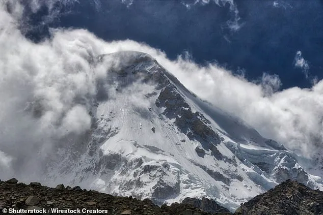 Castle Peak Avalanche Tragedy: Survivors Huddle as History Repeats Donner Party Echoes