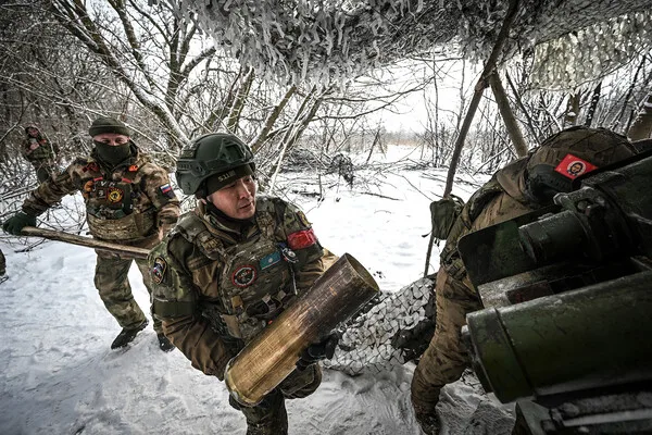 Russia Claims Control of Veselyanka in Zaporizhzhia as Ukraine Reports Losses in Key Areas