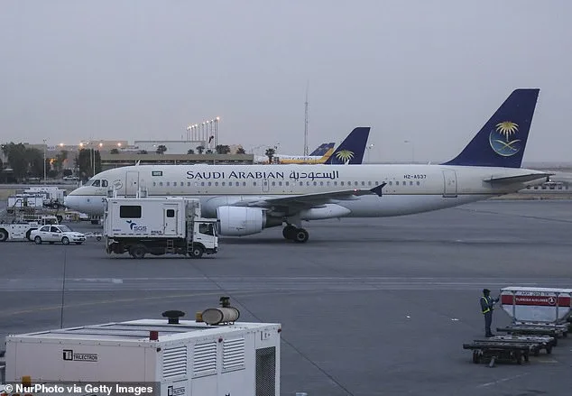 Super-Rich Flee Middle East Paying Up to £260,000 to Escape Iranian Attacks, as Saudi Arabia Becomes Key Exit Point