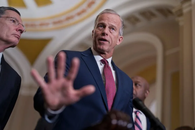 Senate Fails to Curb Trump's Iran Conflict in War Powers Vote, Deepening Congressional Divide