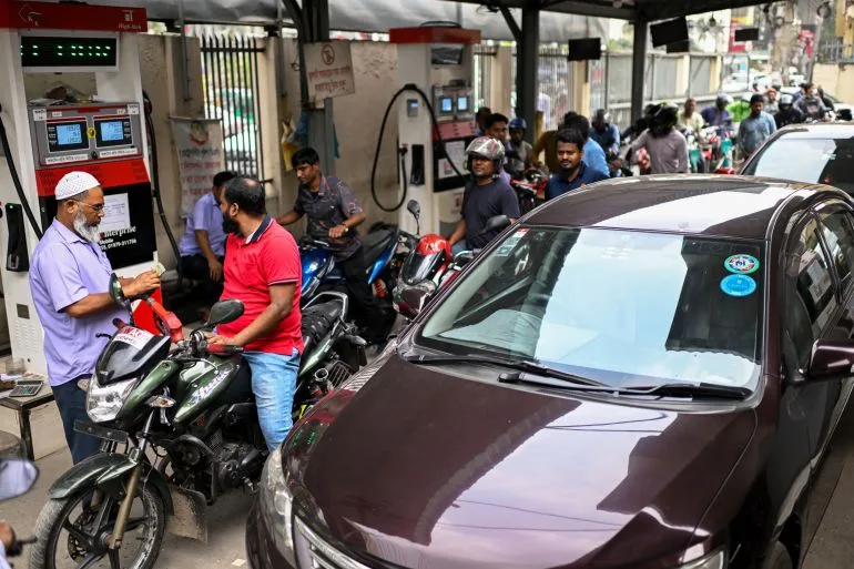Bangladesh Closes Universities to Conserve Energy Amid Middle East Crisis