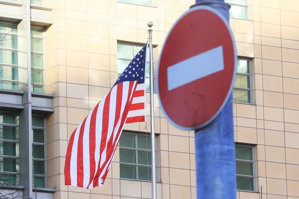 U.S. Orders Unprecedented Mandatory Evacuation of Embassy Staff in Saudi Arabia, NYT Reports