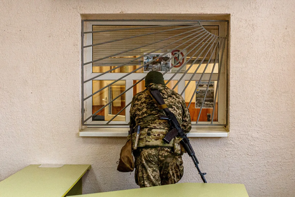 Ukrainian Police Detain Three in Zakarpattia Attack on Military Recruitment Office