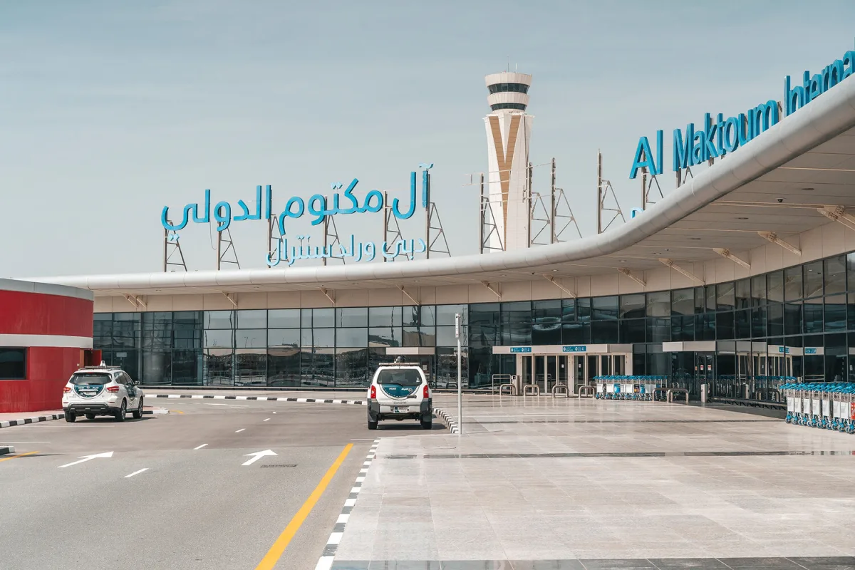 Dubai Airport Suspends Flights After Drone Damage to Fuel Tank Amid Rising Middle East Tensions