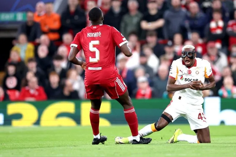 Osimhen Plays with Broken Arm as Galatasaray Falls to 4-0 Champions League Defeat