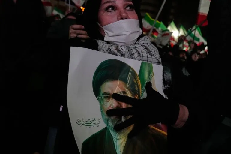 U.S.-Iran Tensions Escalate as Iran Rejects Trump's Offer, Demands Compensation and Control Over Strait of Hormuz
