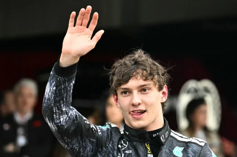 Youngest to Lead F1 Standings: Kimi Antonelli's Historic Japanese GP Win