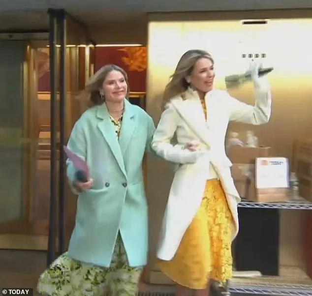 Savannah Guthrie Makes Emotional Return to 'Today' Amid Public Support After Mother's Disappearance