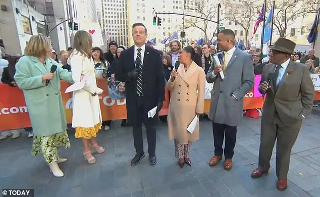 Savannah Guthrie Makes Emotional Return to 'Today' Amid Public Support After Mother's Disappearance