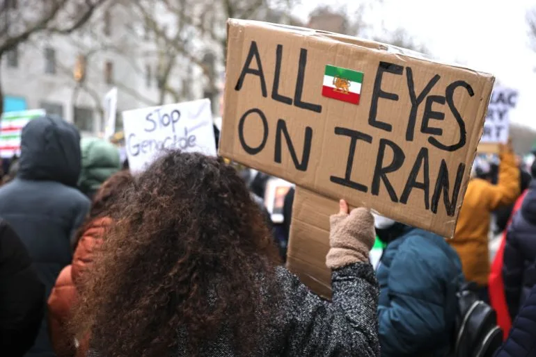 Trump Admits U.S. Armed Kurdish Iranian Opposition During 2025 Protests, Sparking Regional Chaos