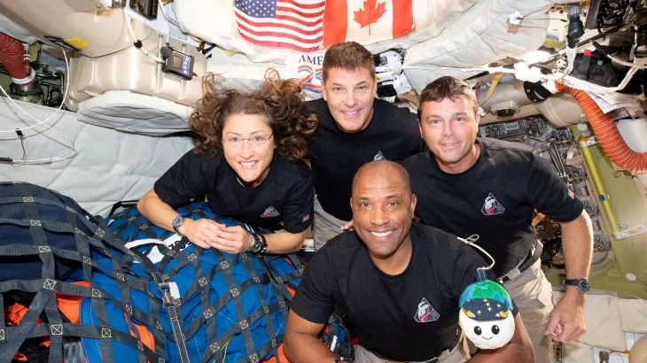 Artemis II's Historic Splashdown Marks First Crewed Lunar Return in 50 Years