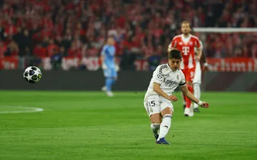 Bayern's Volatile Victory: Semis Set vs. PSG