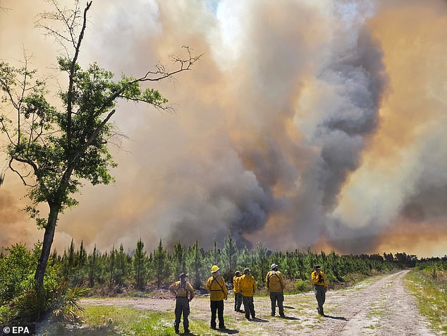 Volunteer firefighter dies from medical emergency while battling fierce wildfires in Florida