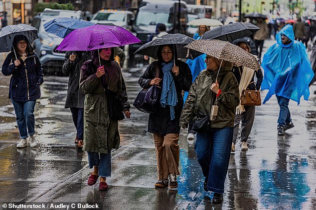 Cold Front Brings Unseasonably Low Temperatures to Eight States for Memorial Day