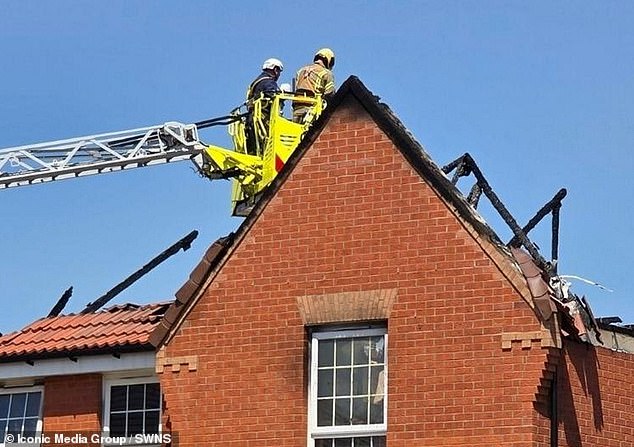 Experts warn of solar panel fire risks after Northamptonshire home explosion.