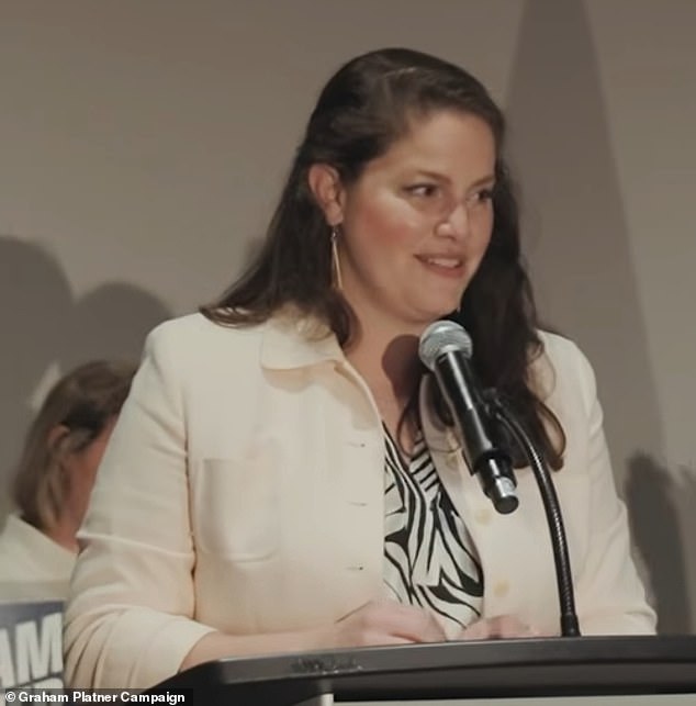 Platner Campaign Faces Disruption After Wife Reveals Sex Messages to Dozens